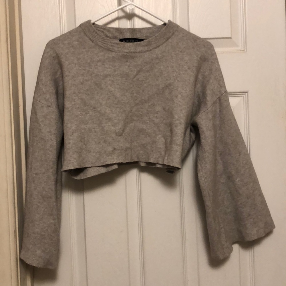 WHITE FOX cropped bell sleeve sweater